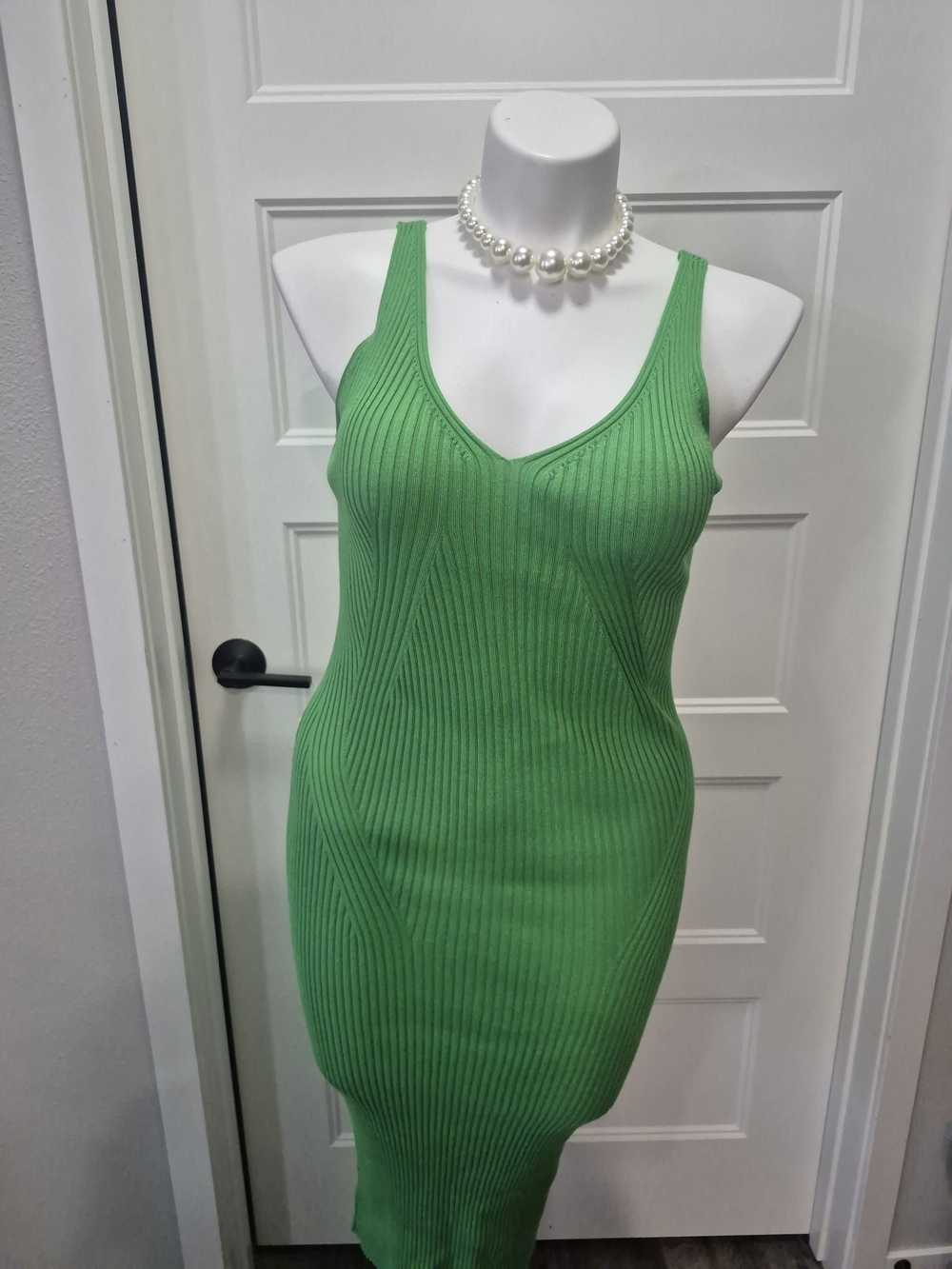H&M Green Ribbed V-Neck Tank Dress
